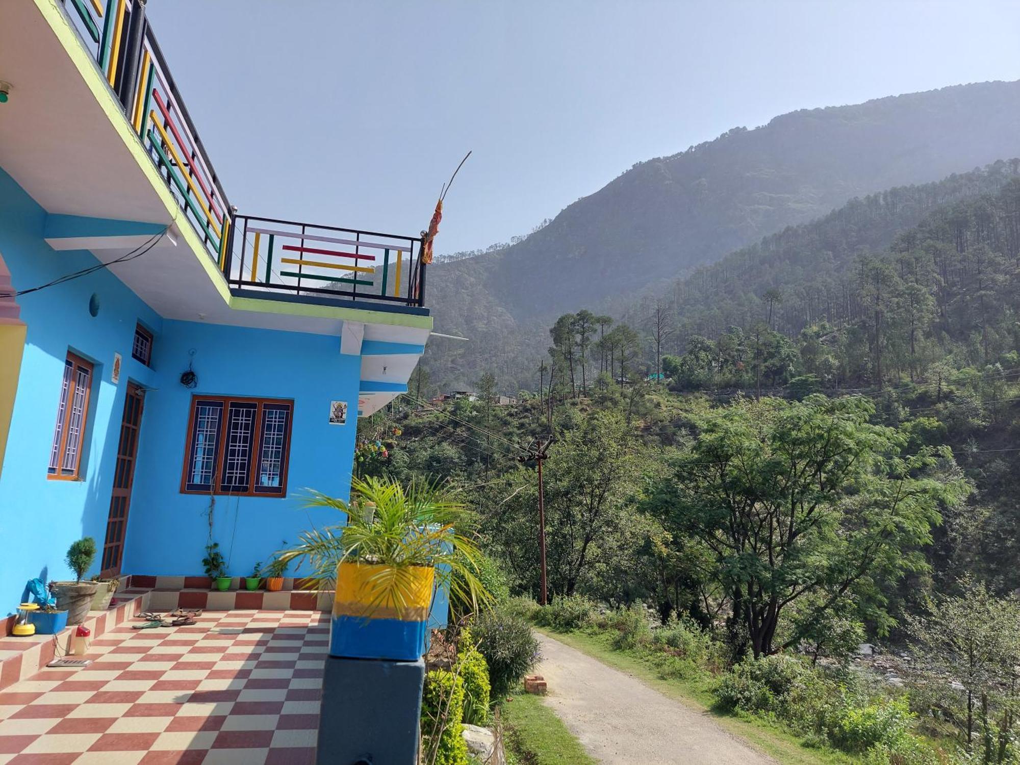 Peace Vibe Homestay Uttarkashi Ngoại thất bức ảnh